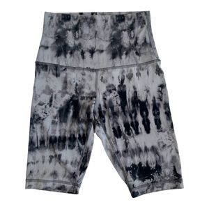 Lululemon Gray/Black Tie Dye Align Super High Rise Short 10" *Game Day